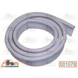 Joint blanc entre aile...