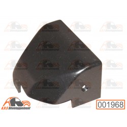 1 Cache serrure coté porte...