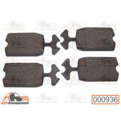 4 Plaquettes de freins...