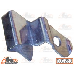 Fixation avant droite glace...