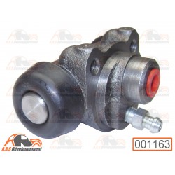 Cylindre de frein arrière...