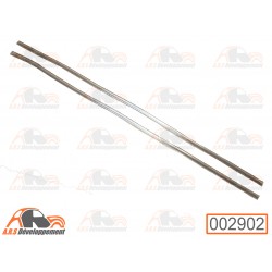 2 joncs plastique...