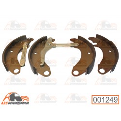 Kit 4 mâchoires freins...