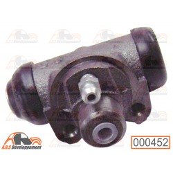 Cylindre frein arrière...